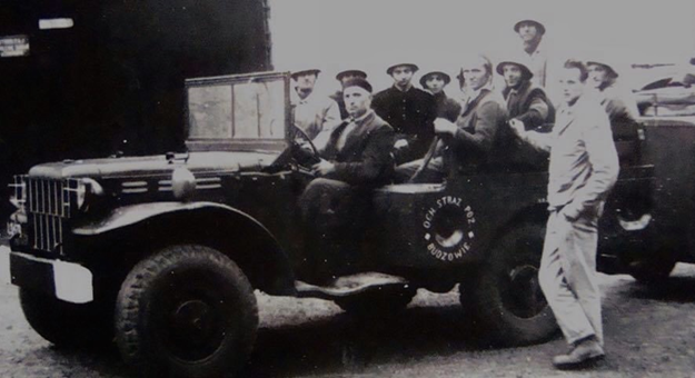 Ochotnicza Straż Pożarna w Budzowie została założona 14 października 1945 roku. W tym dniu zwołano pierwsze zebranie założycielskie