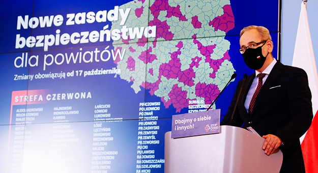 Minister zdrowia Adam Niedzielski oraz premier Mateusz Morawiecki poinformowali o nowych obostrzeniach w walce z koronawirusem. Zaczną one obowiązywać od soboty, 17 października