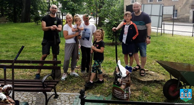 Działania mieszkańców ulicy Chrobrego oraz Osiedla XX-lecia na rzecz drzewostanu w Ząbkowicach Śląskich