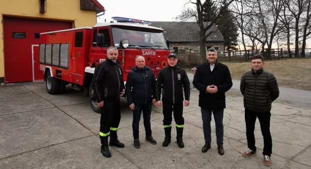 Star 244, który dotychczas służył strażakom-ochotnikom z Sieroszowa będzie wykorzystany do ratowania mienia i dobytku na Ukrainie