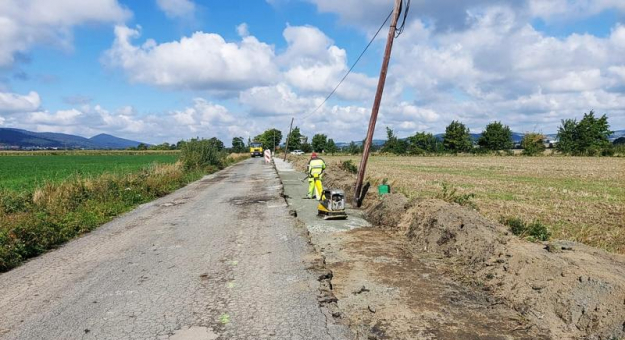 Trwa przebudowa siedmiu odcinków dróg w gminie Stoszowice