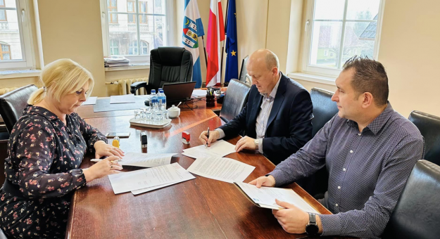 Podpisano porozumienie dotyczące wsparcia SP ZOZ Pomoc Doraźna w Ziębicach