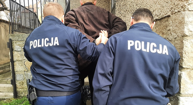 31-latek z powiatu kłodzkiego zatrzymany przez ząbkowickich policjantów