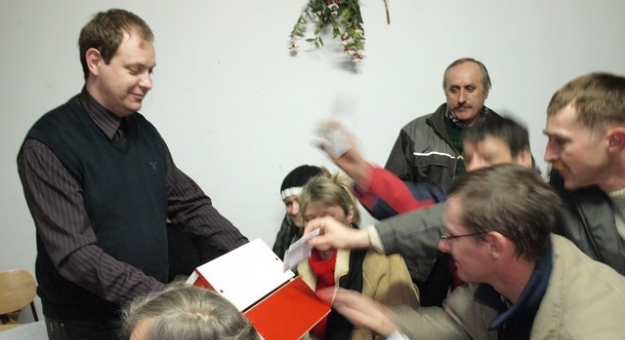 Wybory sołtysa w Sieroszowie
