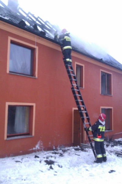 Pożar budynku mieszkalnego