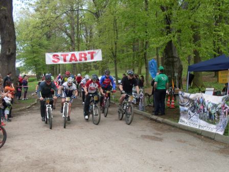 Zawody MTB w Kamieńcu Ząbkowickim 