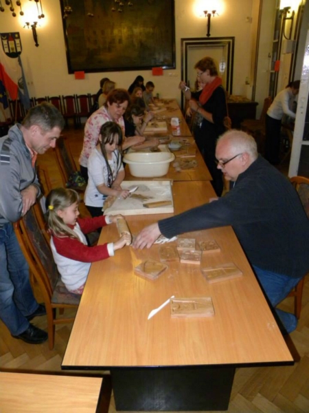 Nocne pieczenie pierników w muzeum