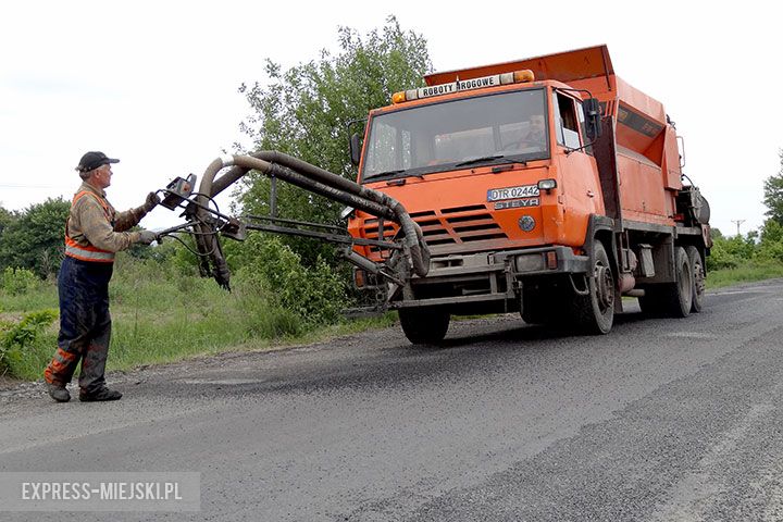 Remont drogi z Kamieńca Ząbkowickiego do Suszki