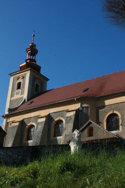 Odnowiona została wieża kościelna, która dotychczas nie była w najlepszym stanie