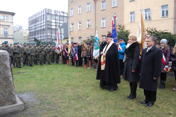 Uroczystość nadania szkole imienia Noblistów Polskich.