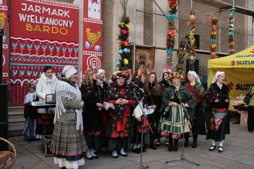 Fotorelacja z VI Jarmarku Wielkanocnego w Bardzie