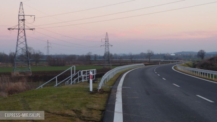 Obwodnica została wybudowana z opóźnieniem, trasa wciąż zamknięta