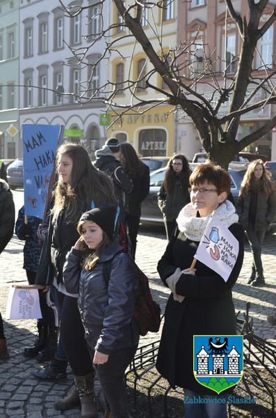 Uczniowie liceum ogólnokształcącego od kilku lat biorą udział w akcji 