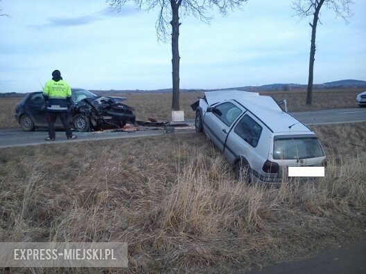 Jeden z podróżujących został zabrany do szpitala