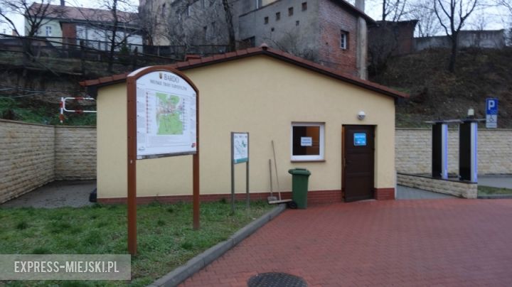 W 2014 roku kilkukrotnie udawaliśmy się do szaletów, lecz ani razu nie były one otwarte