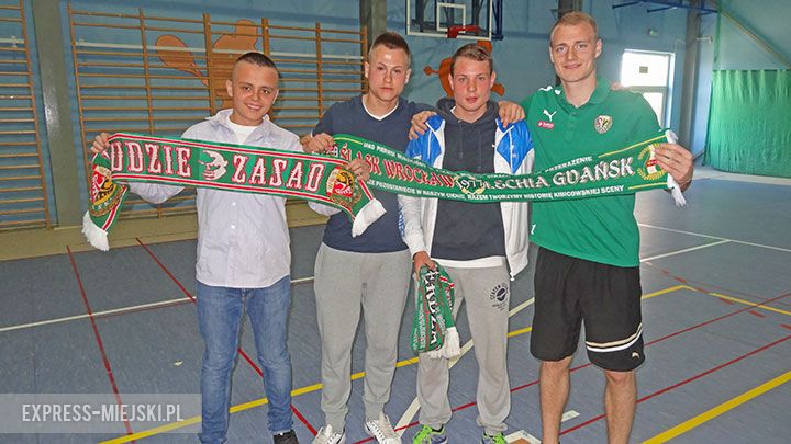 Paweł Zieliński i Wojciech Pawłowski reprezentowali wrocławski klub na spotkaniu w ząbkowickim gimna