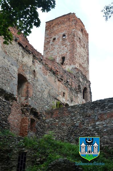 Planowane jest zabezpieczenie wieży zegarowej na ząbkowickim zamku