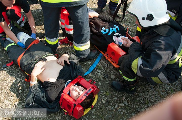 Pozorowany wypadek w Kamieńcu Ząbkowickim