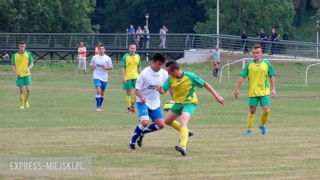 Zamek Kamieniec Ząbkowicki 2:1 (0:0) Unia Złoty Stok