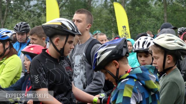 16. Powiatowy Rajd Rowerowy. Tym razem start i meta zostały usytuowane na boisku w Tarnowie