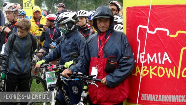 16. Powiatowy Rajd Rowerowy. Tym razem start i meta zostały usytuowane na boisku w Tarnowie