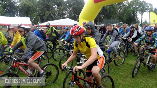 16. Powiatowy Rajd Rowerowy. Tym razem start i meta zostały usytuowane na boisku w Tarnowie