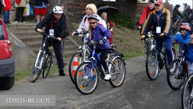 16. Powiatowy Rajd Rowerowy. Tym razem start i meta zostały usytuowane na boisku w Tarnowie