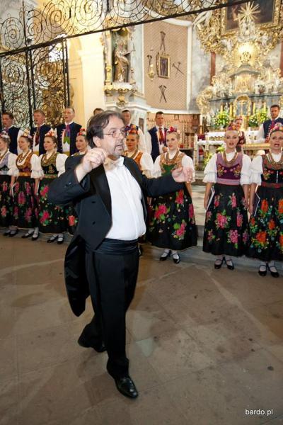 Koncert Zespołu Pieśni i Tańca „Śląsk” w bardzkiej bazylice