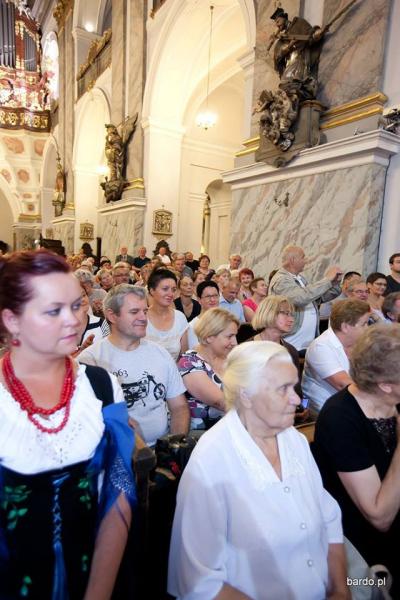 Koncert Zespołu Pieśni i Tańca „Śląsk” w bardzkiej bazylice