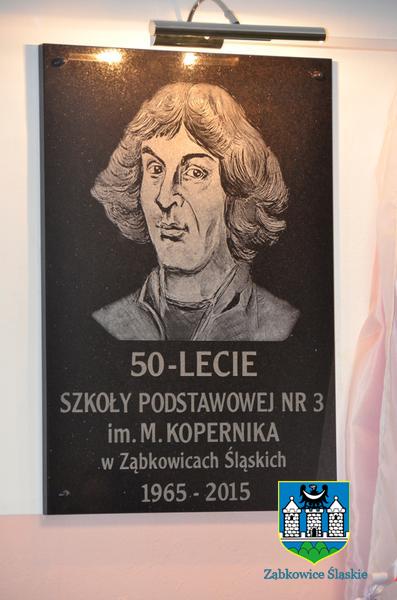 Uroczysta akademia z okazji 50-lecia Szkoły Podstawowej im. Mikołaja Kopernika w Ząbkowicach Śląskich