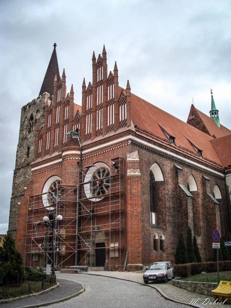 Remont ziębickiej bazyliki trwa od trzech miesięcy. Efekty prac są już widoczne