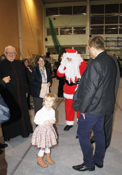 Przegląd Tradycji i Zwyczajów Bożonarodzeniowych. „Przy wigilijnym stole” w Ciepłowodach 