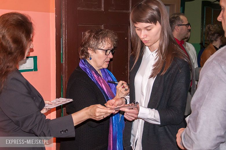 Uczniowie ząbkowickiego ogólniaka rozpoczęli matury. Dziś pisali egzamin z języka polskiego