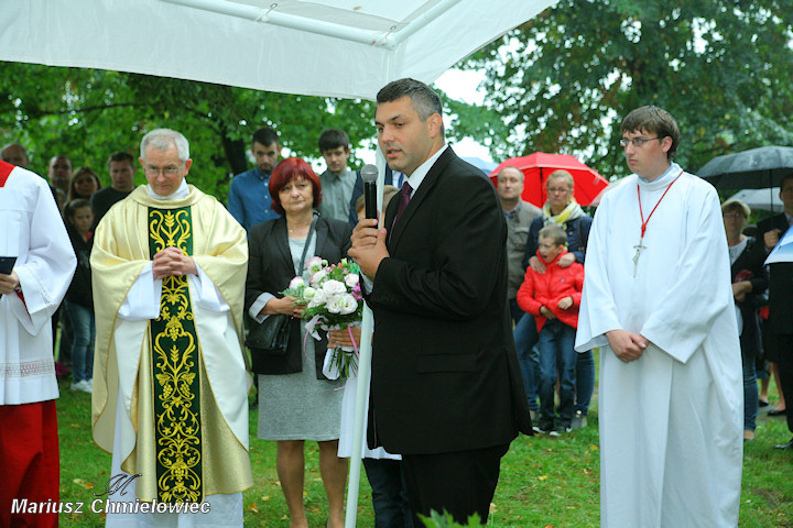 Zasadzili dąb ku pamięci Franciszka Wiatera w ramach akcji „Katyń... ocalić od zapomnienia”