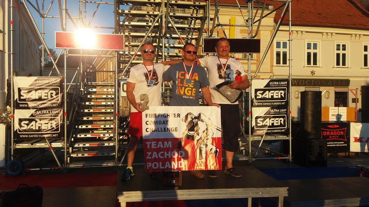 Firefighter Combat Challenge Łódź z udziałem ząbkowickich strażaków