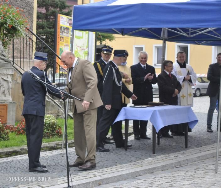 Oficjalne przekazanie quada strażakom-ochotnikom ze Złotego Stoku