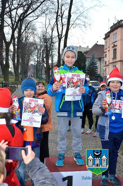 Rodzinny Bieg Mikołajkowy w Ząbkowicach Śląskich