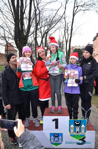 Rodzinny Bieg Mikołajkowy w Ząbkowicach Śląskich