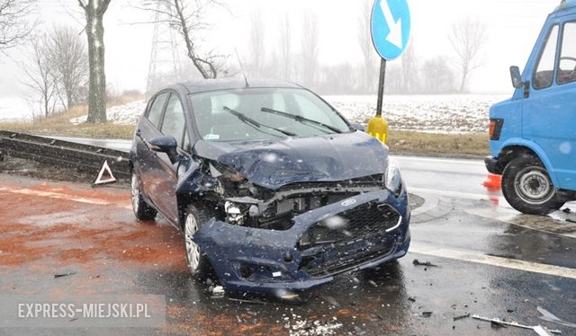 Zderzenie na krajowej ósemce na wysokości Tarnowa