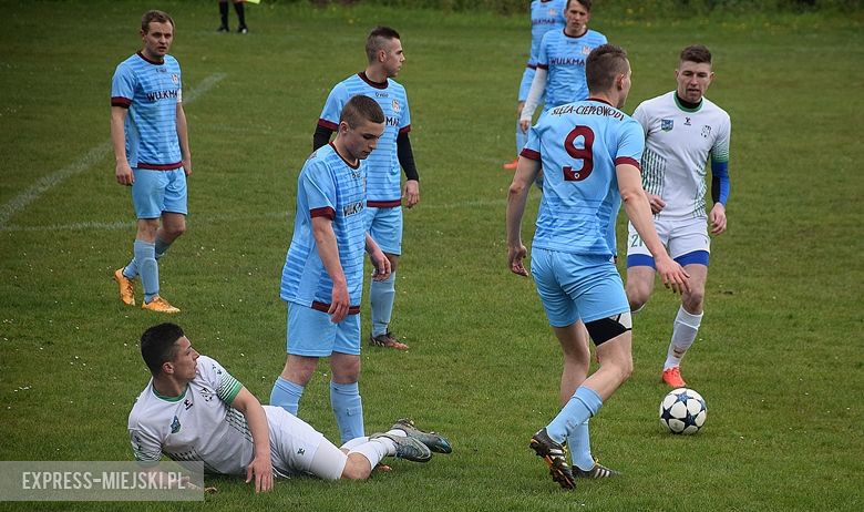 Ślęża Ciepłowody 0:0 Skałki Stolec