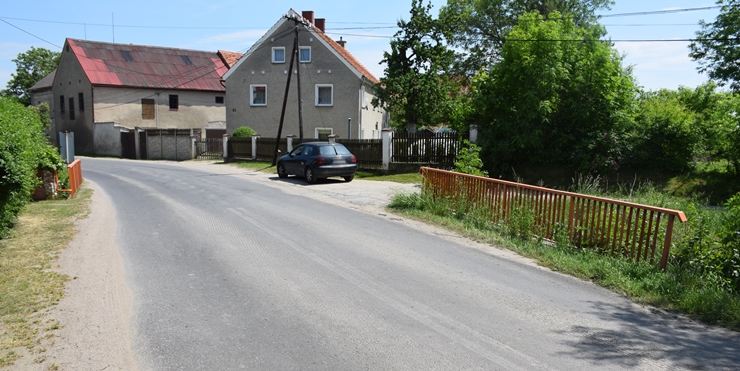 Most w Budzowie nad rzeką Budzówką, który wkrótce zostanie przebudowany