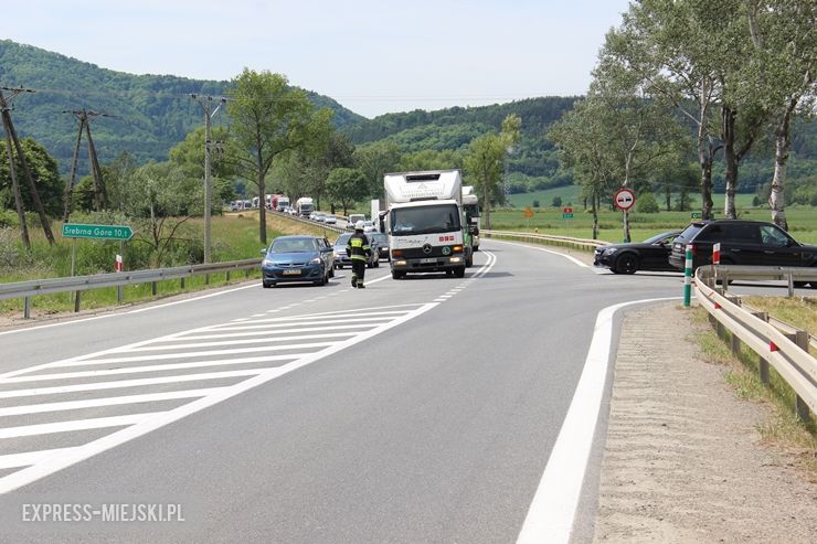 Zderzenie samochodu osobowego z ciężarówką