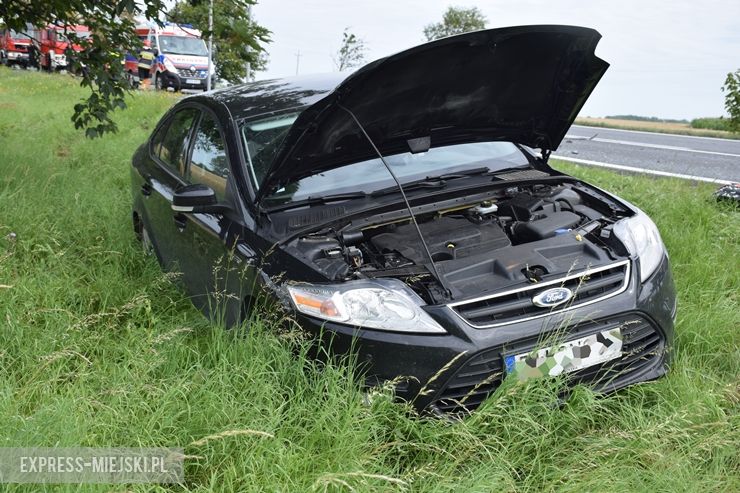 Zderzenie trzech aut na krajowej ósemce