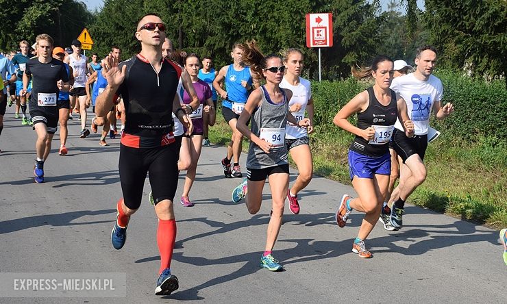 Czwarta edycja „Ząbkowickiej Dychy” w obiektywie