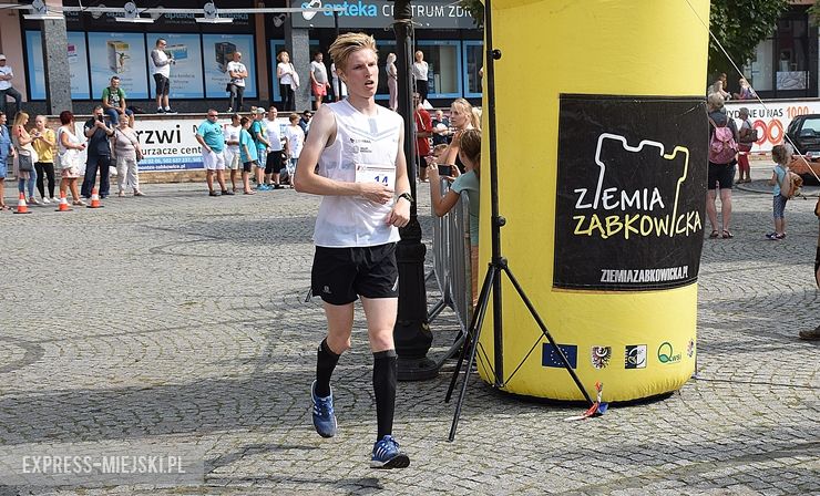 Czwarta edycja „Ząbkowickiej Dychy” w obiektywie