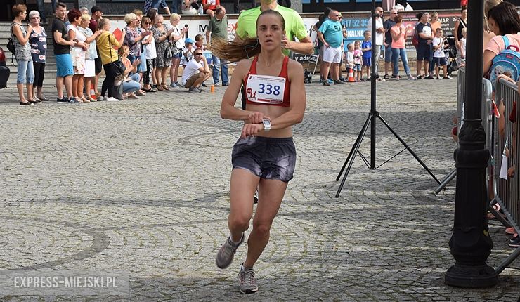 Czwarta edycja „Ząbkowickiej Dychy” w obiektywie