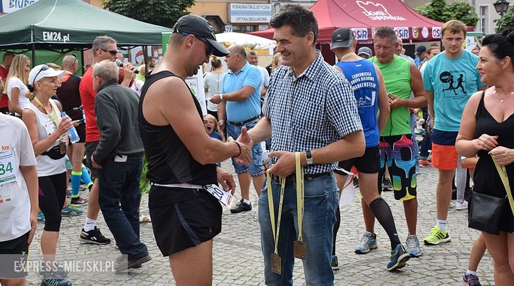 Czwarta edycja „Ząbkowickiej Dychy” w obiektywie