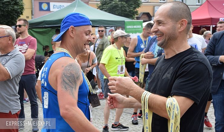 Czwarta edycja „Ząbkowickiej Dychy” w obiektywie