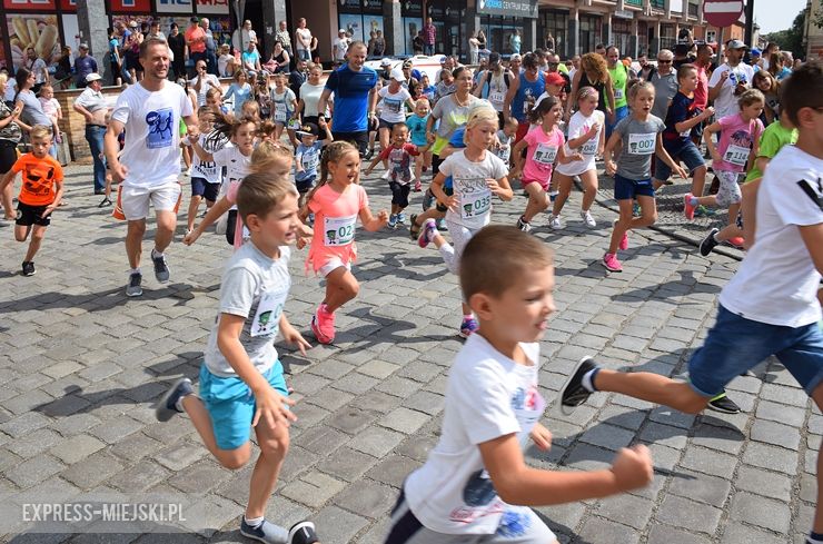 Czwarta edycja „Ząbkowickiej Dychy” w obiektywie