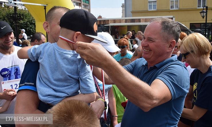 Czwarta edycja „Ząbkowickiej Dychy” w obiektywie